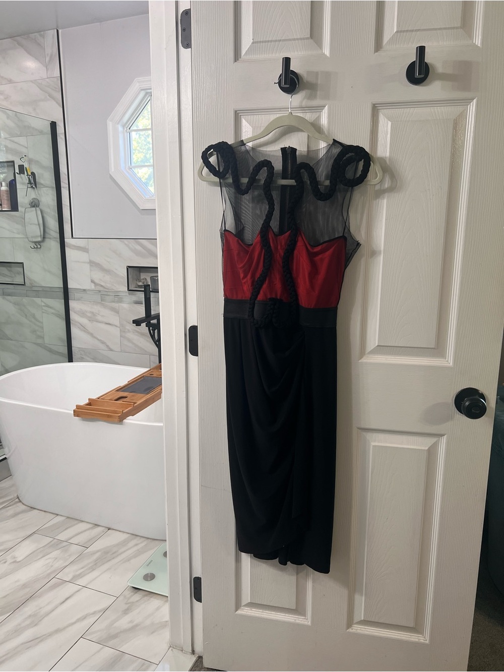 Fashion Star x Saks Fifth Avenue Size 4 Red Black Mesh Rope Cocktail Dress